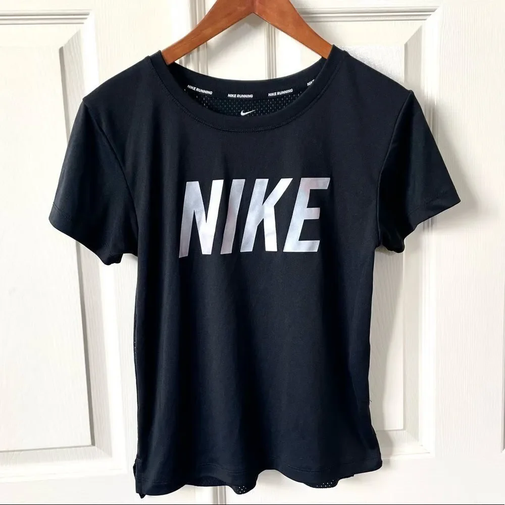 Nike Dri Fit black graphic short sleeved T shirt